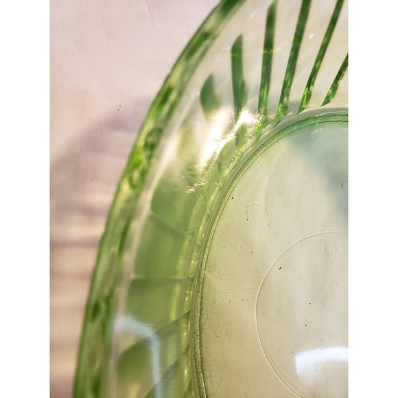 Uranium Glass Ribbed Covered Nesting Refrigerator Dishes Set of 3 - Picture 9 of 9